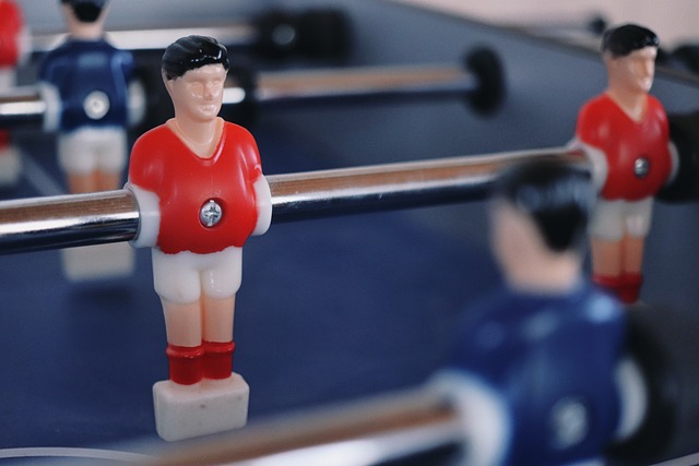 英媒：曼联准备以3000万英镑的价格出售霍伊伦